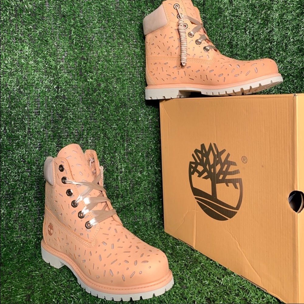 Timberland’s - Picture 4 of 5